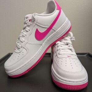 Nike Air Force 1 GS "White Laser Fuchsia" Sneakers White/Pink Size 4.5Y-6W